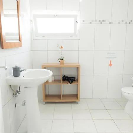 Privatunterkunft Afternoon Desire Ponta Delgada